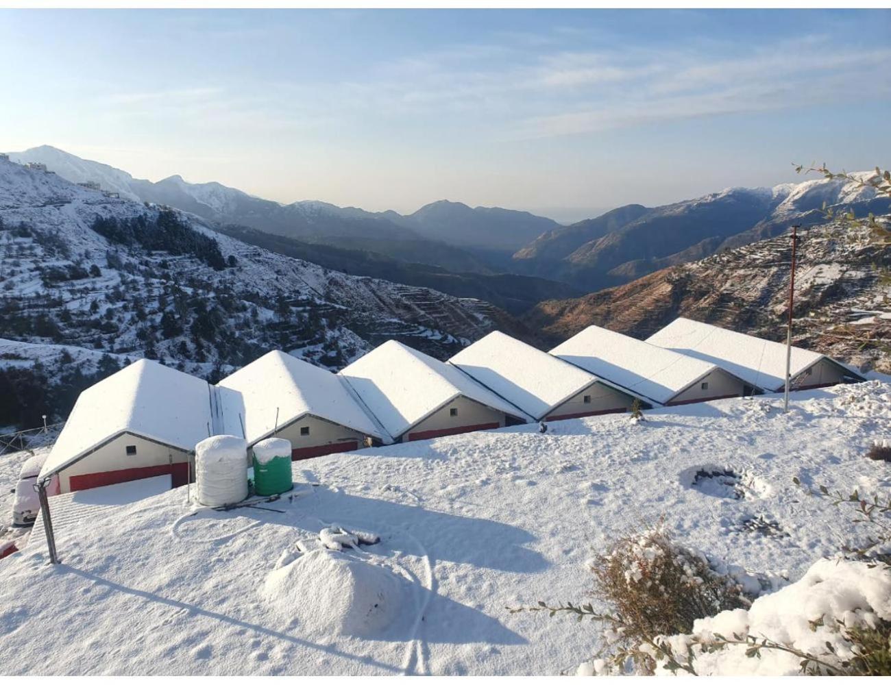 Hotel Hills Resort, Chakrata Exterior photo