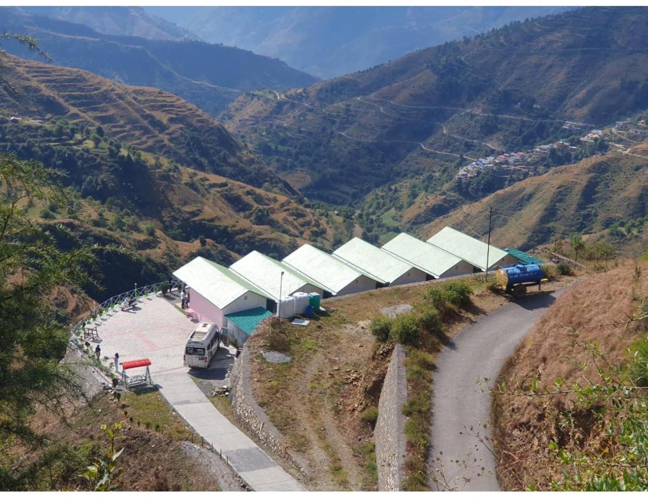 Hotel Hills Resort, Chakrata Exterior photo